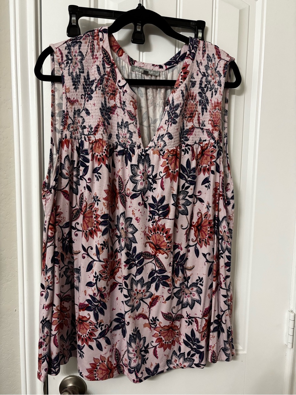 Daniel Rainn Pink Floral Sleeveless Smocked Yoke Blouse